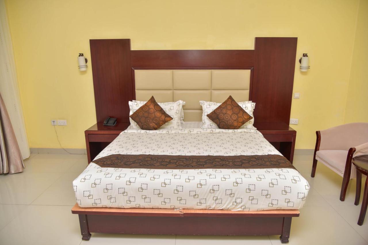 Chamba Valley Exotic Hotel Lusaka Exterior foto